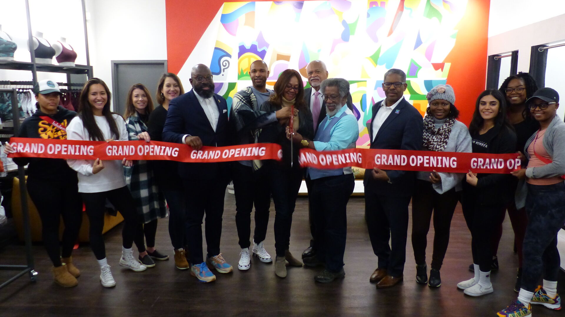 lululemon ribbon cutting
